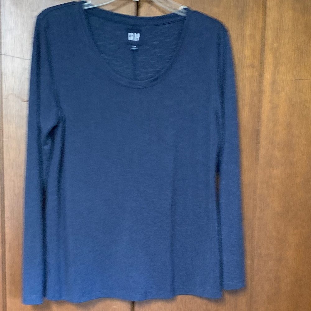 GAP Women's Navy Long Sleeve Top